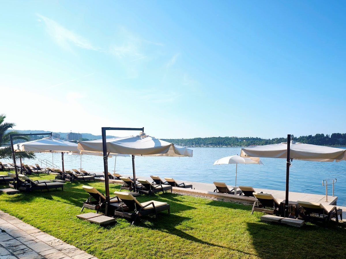 meduza-beach-green-sea-panorama-blue-sky-high-res meduza-beach-green-sea-panorama-blue-sky-high-res